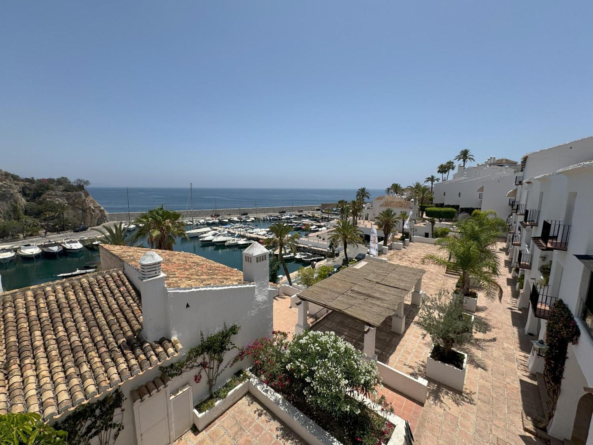 Sunny Getaway Apartment La Herradura  Bagian luar foto